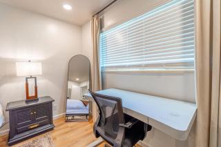 Designer Living Pet-Friendly UNR 2BR 1BA - Reno - 5