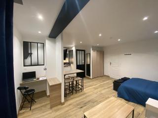 Fully equipped studio4 people 1 bed and 1 sofa bed - 2