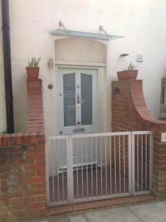 Beautiful cozy centrally located Hampstead pad - 2