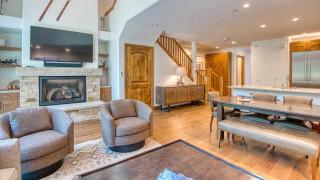 Icegrass Chalet - 3