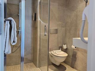 Hôtel Confort La Rochelle Centre les Minimes - 7