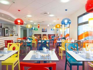 Hôtel Confort La Rochelle Centre les Minimes - 5