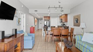 Sterling Breeze 604 Beachfront Condo w Balcony Pool Hot Tub Pier Park - 1