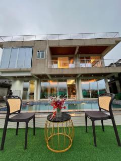 Mountain Crest Villa Lonavala - 0