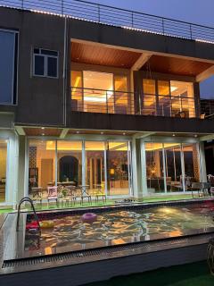 Mountain Crest Villa Lonavala - 9