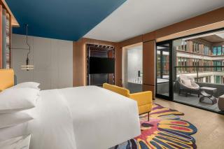 Renaissance Hangzhou Lin'an Hotel - 2