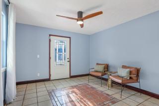 Family & dog-friendly house w pool & entertainment galore! Halfway to Downtown Savannah and Tybee Beach - 2