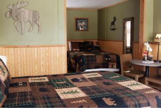 Maple Grove Lodging - 1