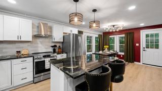 Lodge-Style Home Near Gatlinburg w Theater Hot Tub Game Room Evergreen Escape by AvantStay - Pittman Center - 7