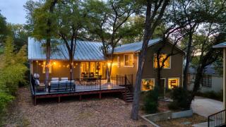 Austin Retreat w Game Room Casita EV Charger Cedar Stone by AvantStay - 0