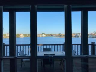 Margarita Villa B- Heated Pool, Beach, Waterfront - 6