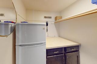 Yosemite West Condo B104 - 2