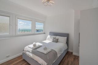 On The Beach Penthouse with Sea View - 3 bedrooms - Roof Terrace - Spa, Sauna, Gym and Pool - Sleeps 6 - Brighton & Hove - 6