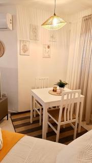 Moderno estudio con vistas al mar - 4