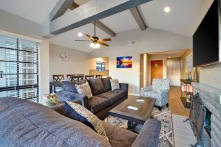 Perfect Newport Beach Location With Balcony Spa II - 6