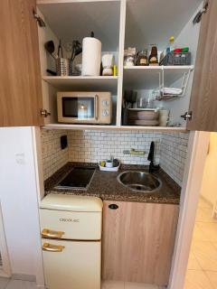 Moderno estudio con vistas al mar - 4