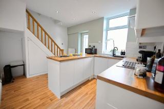 2 Bedroom House- Contractors - Families - Sleeps 4 - 0