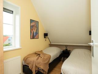Villa in Andijk with Hot Tub and Garden - Andijk - 5