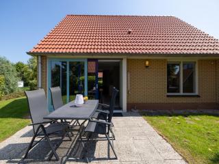 Villa in Medemblik near Waterfront - 6