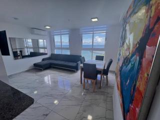 Cozy Apartment on Avenida Balboa-Panama - 2