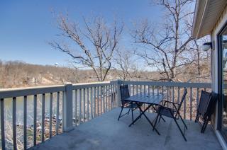 Pool and Lake Access Waterfront Osage Beach Retreat - 9
