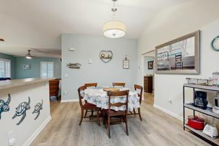 Serene home with enclosed yard, grill, games, & central AC - dog-friendly - 5