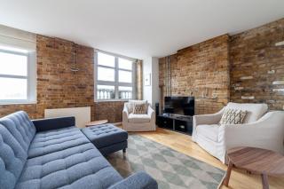 Bright 2-Bed Home near Tower Bridge & Shard - 0