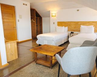 Weskar Lodge Hotel - 1