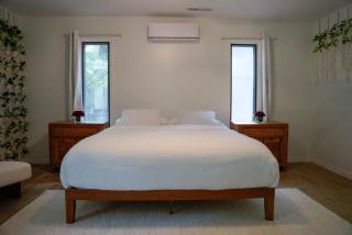 Rosewood Loft Entire Building - 9