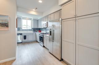 Home Base with Easy 1-80 Access 4 Mi to Dtwn Reno! - 3