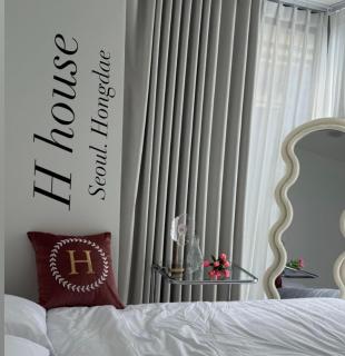 OPENㅡHongdae, Hapjeong Station 1 minute, Luxury hotel style, Panorama Han River View 6 people, 2Room, 3Q bed - 0