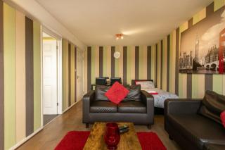 2 Bedroom City Centre Apartment - 5