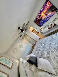 Waterfront Condo by the Marina - 2