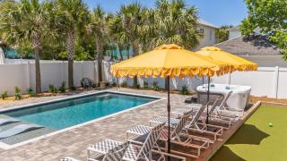 Villa Near Beach w Pool Outdoor Dining Bohemian Beach Retreat by AvantStay - 9