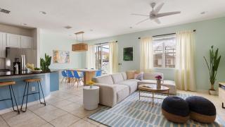 Sleeps 18 Solterra Resort Pool GameRoom Themed BDRs Broad Oak by AvantStay - 8