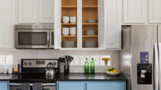 Sleeps 18 Solterra Resort Pool GameRoom Themed BDRs Broad Oak by AvantStay - 3