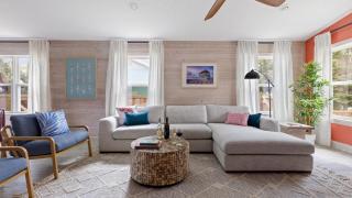 Hidden Grove Hot Tub Deck w Lounge 2 blocks to the Beach - 5