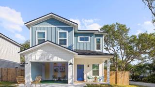 Vilano Fairway Beach Home Hot Tub Firepit Near the Water Gulf Oasis - 6