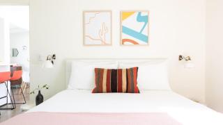 3 Private Rooms At The Wesley Hotel Perfect for Group Stays - 3