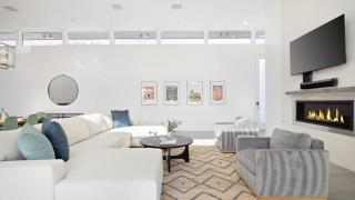 Sleeps 28 2 Luxe Villas w Pool Putting Green Polo Villas Nova by AvantStay - 2