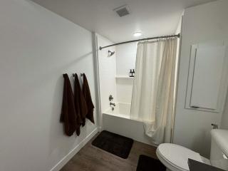 Bright Home 10 Min to Disneyland Pool & GYM - 3