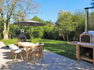 Villa in Oostkapelle with barbecue - 9