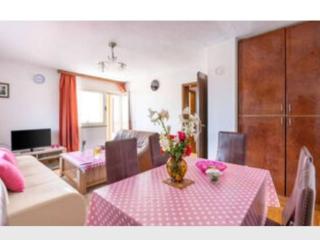 Apartmani Lucija - Three Bedroom Apartment - 0