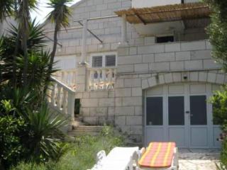 Two Bedroom Apartment With Balcony And Sea View - 4