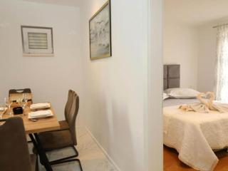 Dalmata D - Two Bedroom Apartment with Terrace - 3