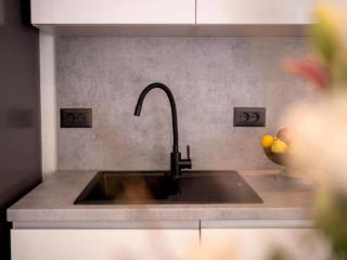 Vacation House Jadranko - Vacation Home - 9