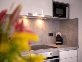 Vacation House Jadranko - Vacation Home - 4