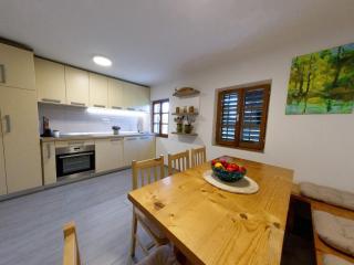 Hillside Haven Holiday Home with Sauna and Hot-Tub - One Bedroom Holiday Home with Sauna and Hot-Tub - 4