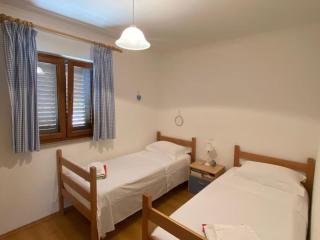 Villa Oliva - Two Bedroom Villa with Terrace and Swimming pool - 2