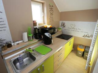 Elegant and Stylish Retreat Apartments with Terrace - Three Bedroom Apartment with Terrace - 7